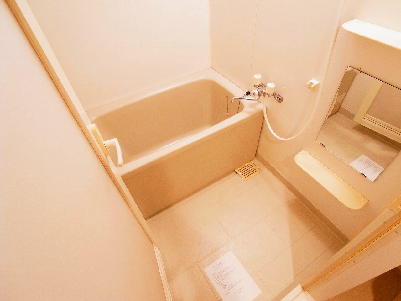 セレブリティーＹ 風呂画像