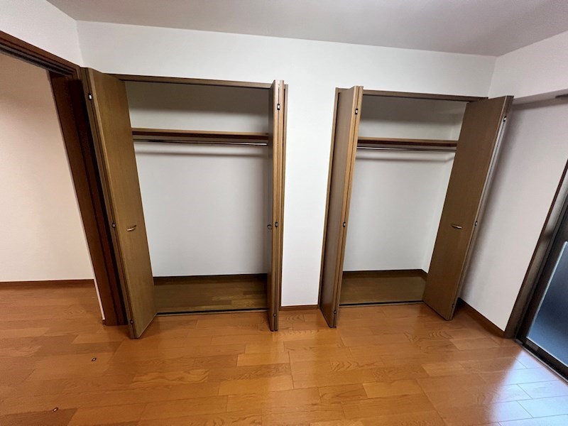 プラーサ・シアン・サージュ その他3