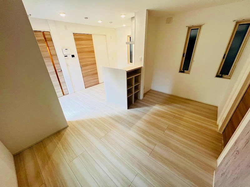 ノーバヤ　カナヤ リビング