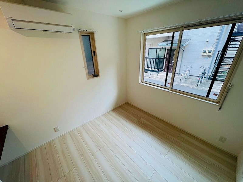 ノーバヤ　カナヤ ベッドルーム