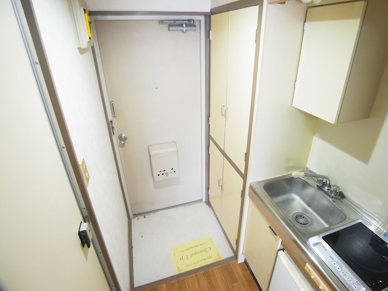 川村第４マンション 玄関