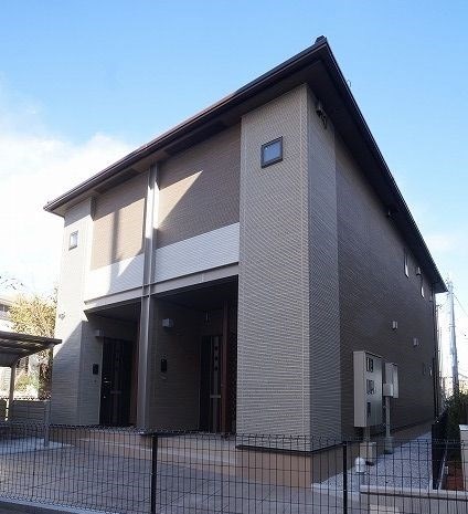 カンファーツリーハウス 101号室 外観