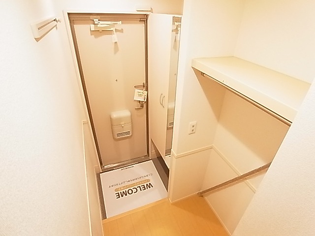 レスポワールアヤ 玄関