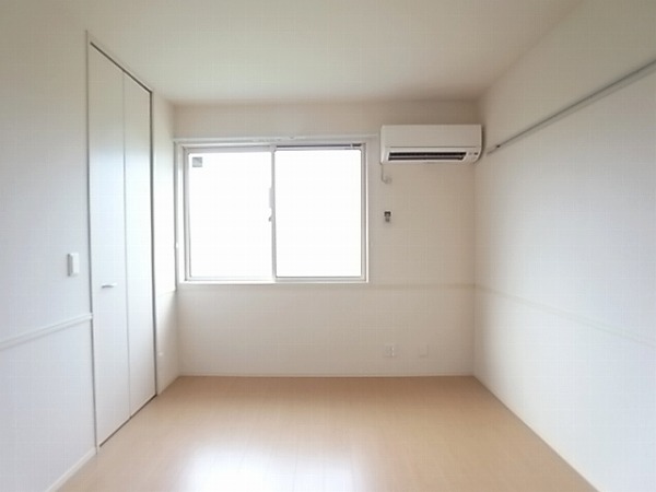 レスポワールアヤ ベッドルーム