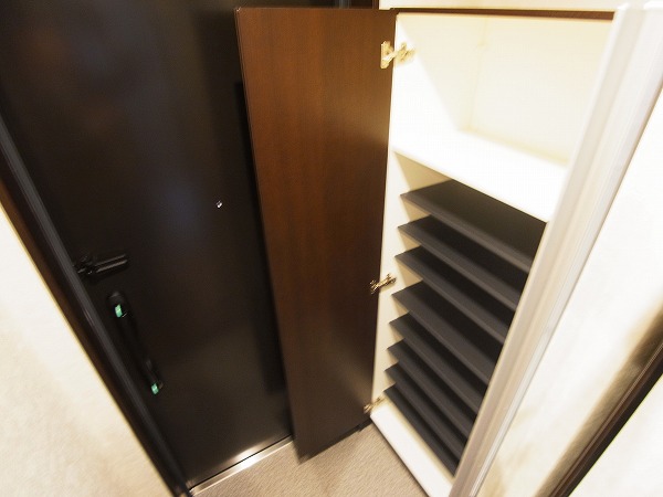 ロチュス・ルカルデ その他10