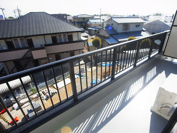 ロチュス・ルカルデ ベランダ