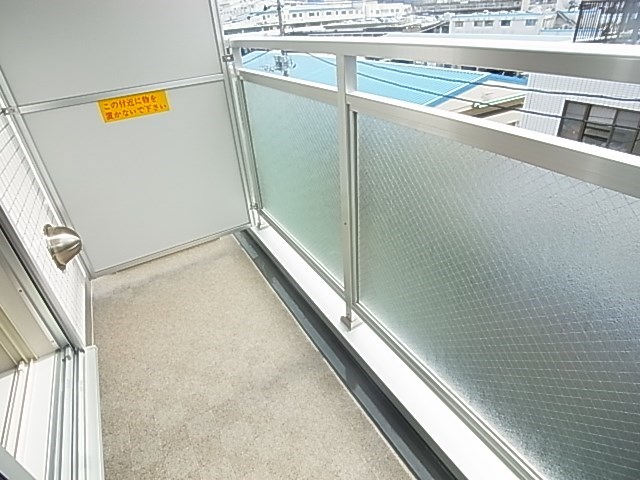 ｂ&amp;rsquo;ＣＡＳＡ　Ｋｉｔａｓｅｎｊｕ ベランダ