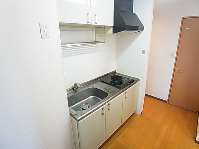 クリスタル・ハイツ青井 キッチン