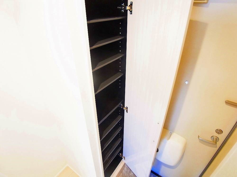 ハーモニーテラス千住緑町 玄関