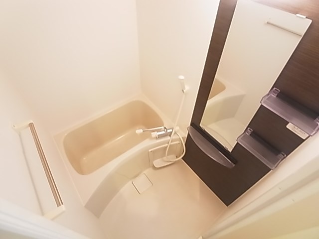 リブリ・フローライト 風呂画像