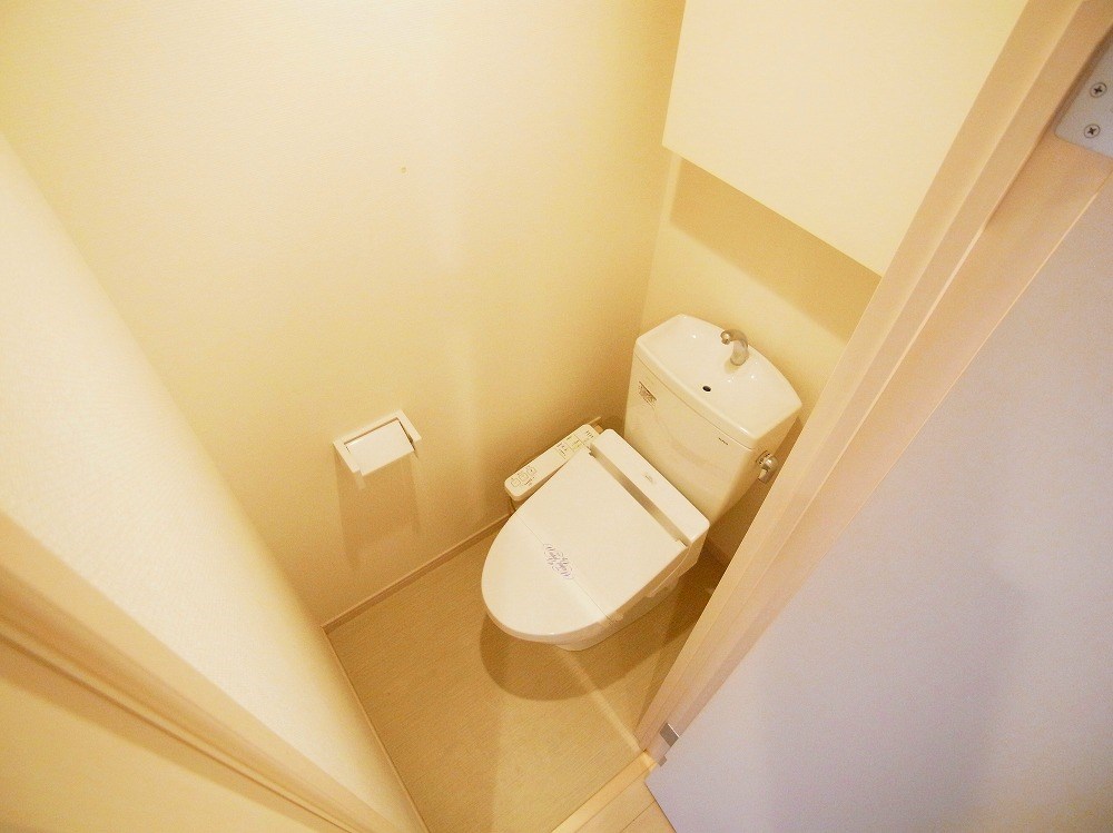 リブリ・セダム その他1