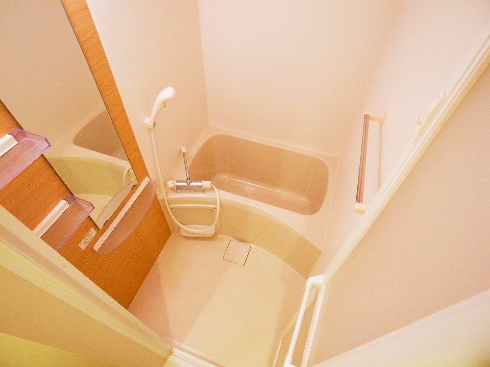 リブリ・セダム 風呂画像