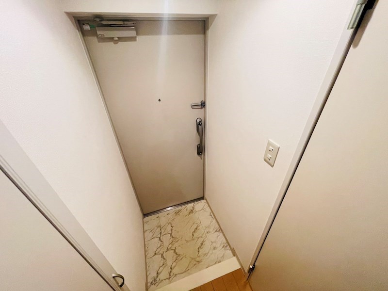 ラマージュ町屋 玄関