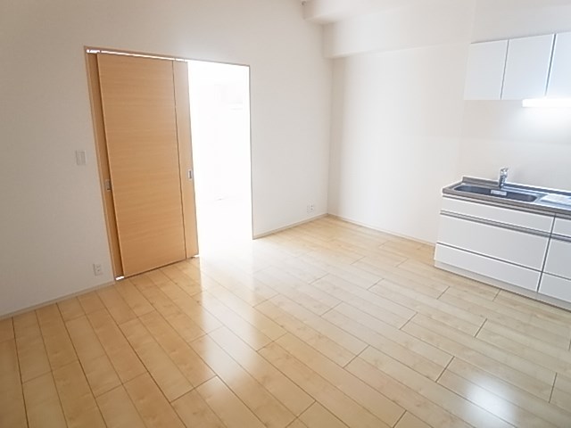 ＨＥＬＩＯＳ　ＢＵＲＧ その他6