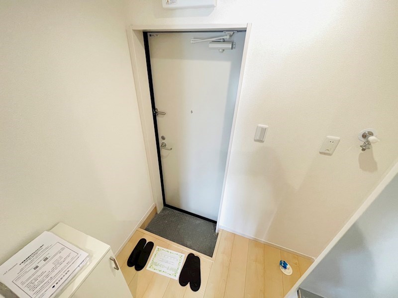 MELDIA青井2 玄関