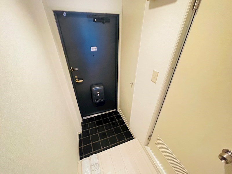 ワコーレエレガンス西新井 玄関