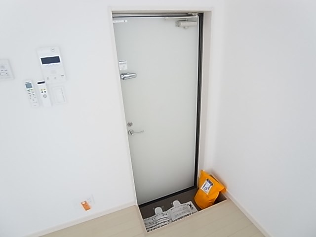 エルプレミア竹ノ塚 玄関