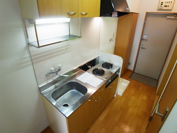 シャイングリーンA キッチン