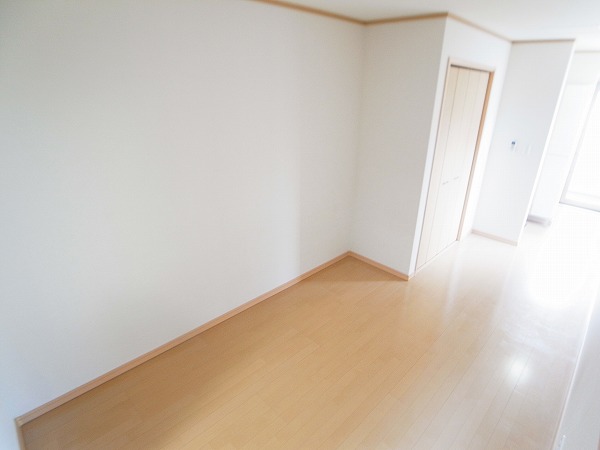 エムグランデ ベッドルーム