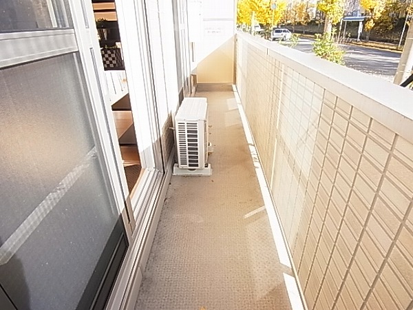 オ・ソレイユABIKO ベランダ