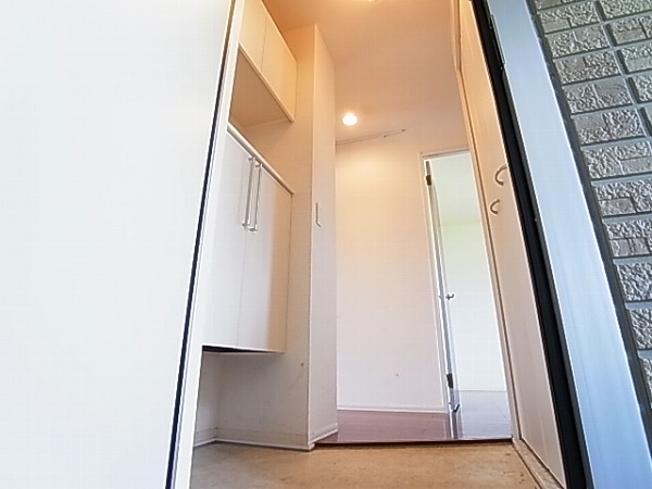 リバーサイドヴィラ　ハピネス 玄関