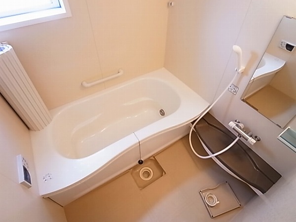 リバーサイドヴィラ　ハピネス 風呂画像