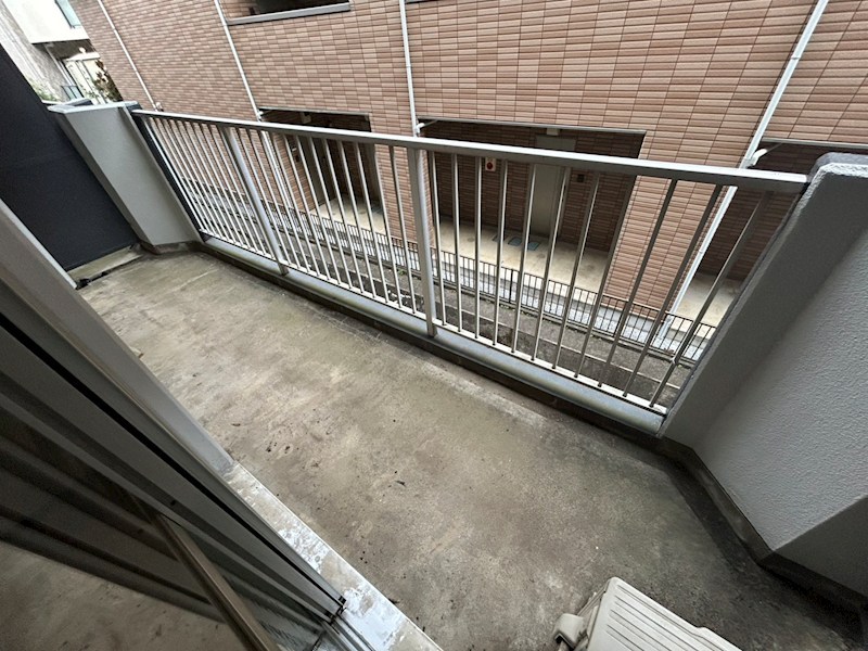 コーポラスオネスト ベランダ