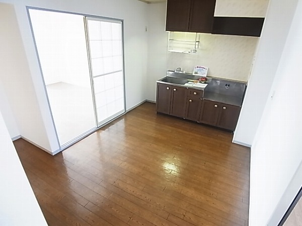 パールハイツ海老原28 リビング