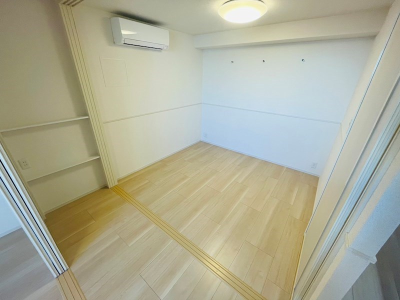 コントレイル ベッドルーム