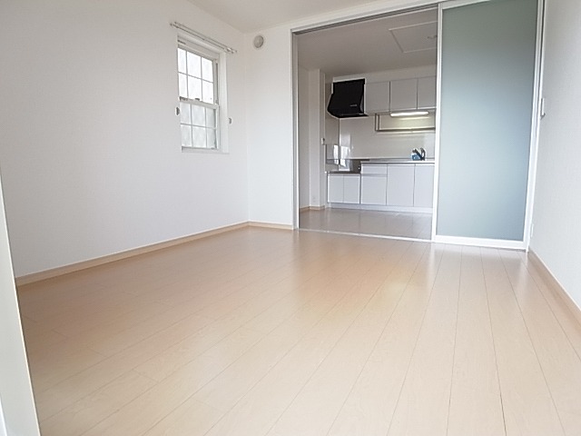 カーサ大井C リビング