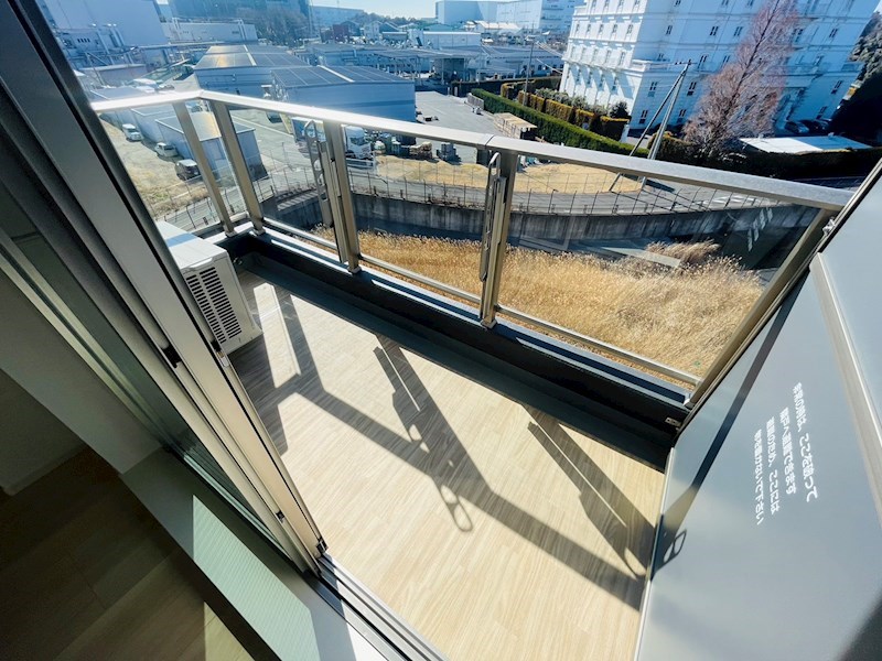 ラピスラズリ ベランダ