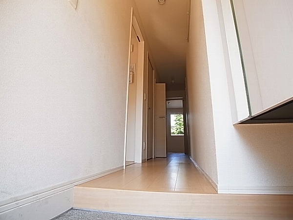 ボナール酒井根Ⅰ号棟 玄関