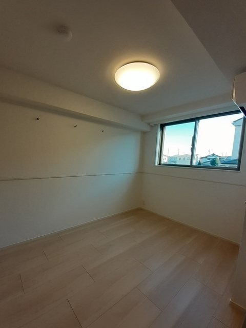 コントレイル ベッドルーム