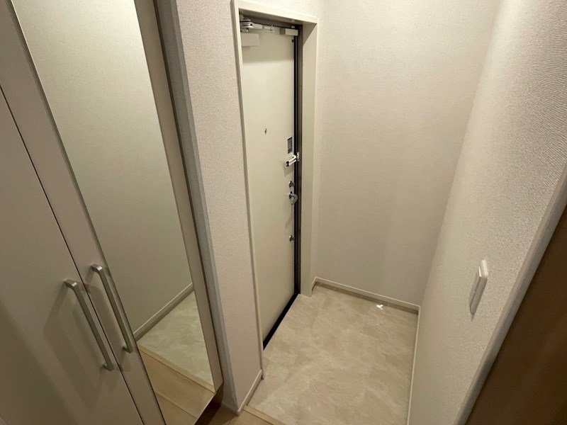 ヴィルドミール柴崎台 玄関