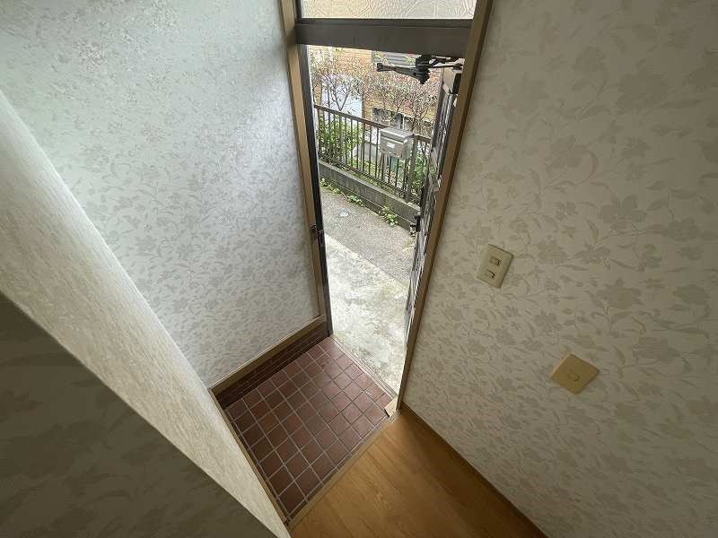 吉岡ハイツ 玄関