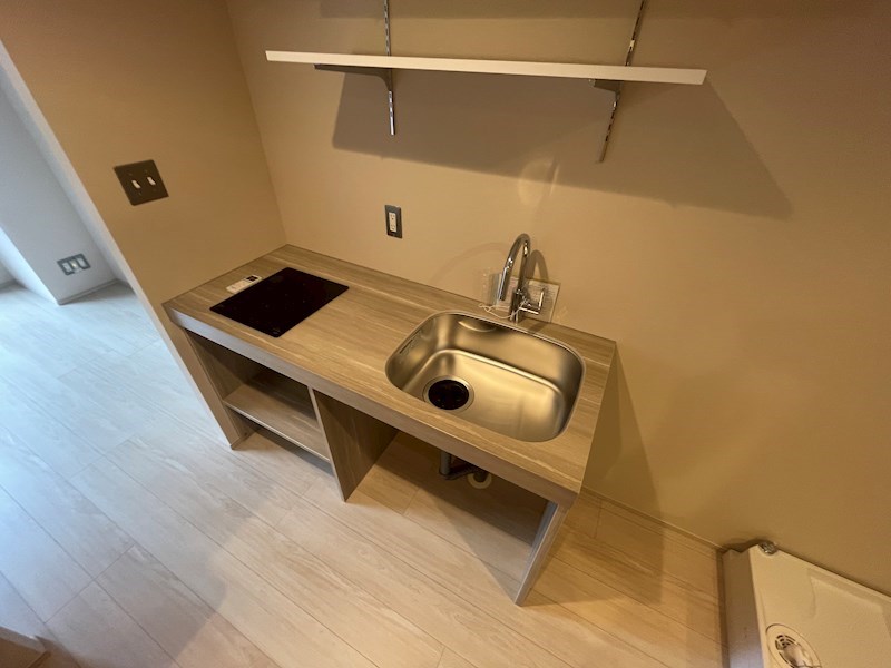 ART APARTMENT IN Ootaka-no-Mori キッチン