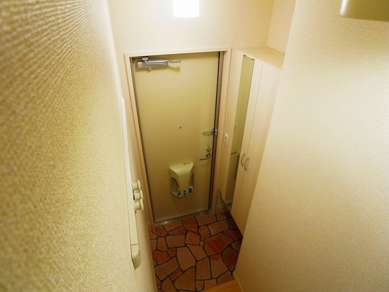 グリーンフォレストＨ 玄関