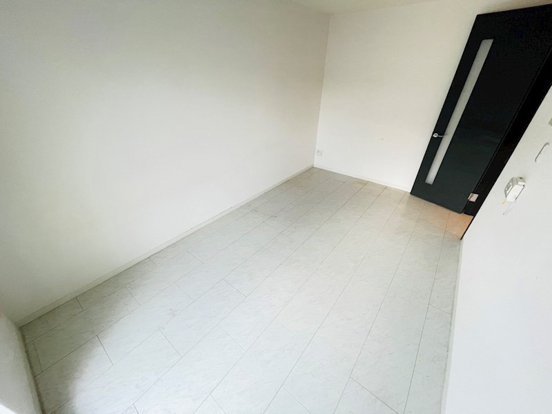 クリスタル綾瀬 その他10