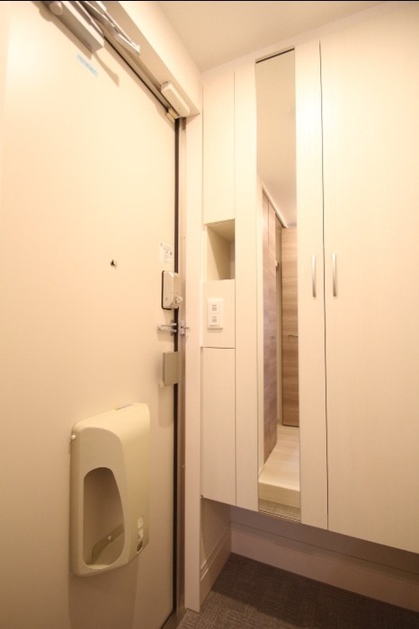 アナシエ古千谷本町 玄関