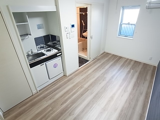 ＢＯＮＤＳ小台 リビング