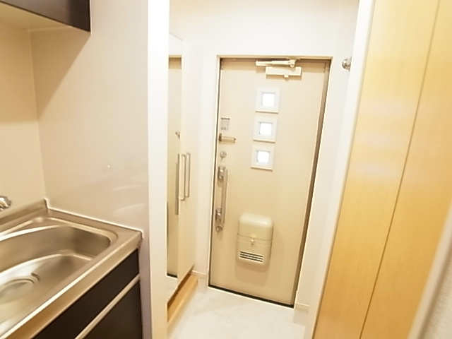 カーサ　ドマーニ 玄関