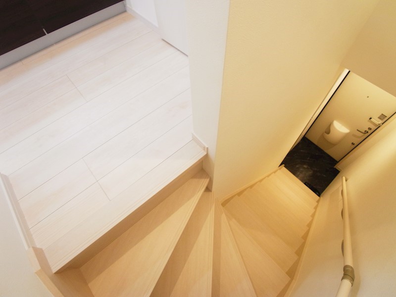 ヒルズ新柏 玄関