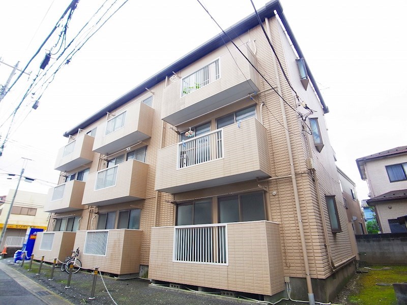 ロイヤル松戸 301号室 外観