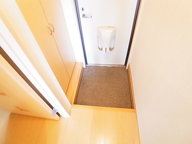 ロイヤルヒル　Ｅａｓｔ 玄関