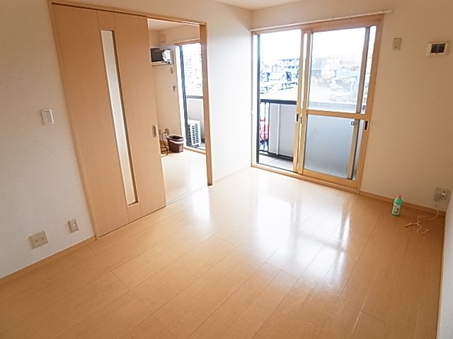 ロイヤルヒル　Ｅａｓｔ ベッドルーム