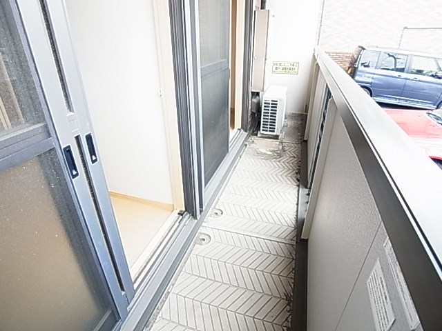 ロイヤルヒル　Ｅａｓｔ ベランダ