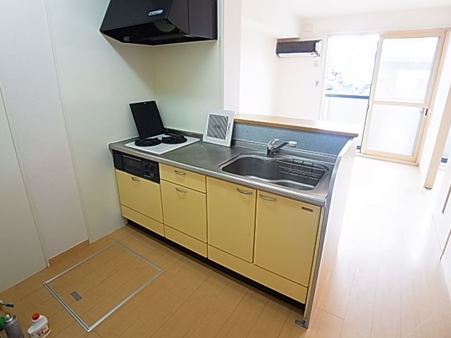 ロイヤルヒル　Ｅａｓｔ キッチン