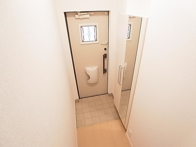 ショコラ　メゾン  玄関