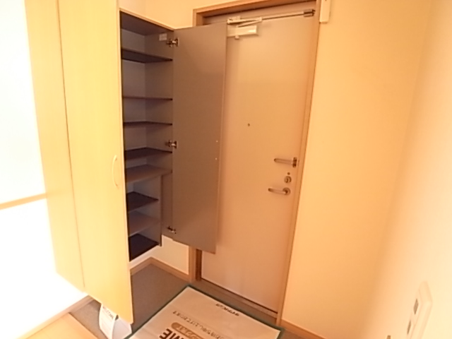 エシカルコート 玄関