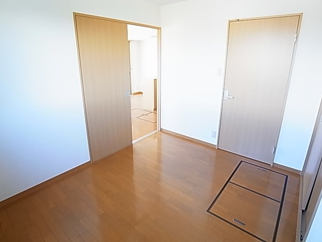 ルネ　シェスタ その他15